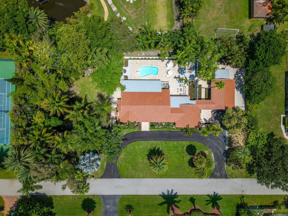 11851 NW 7TH STREET Plantation, FL 33325