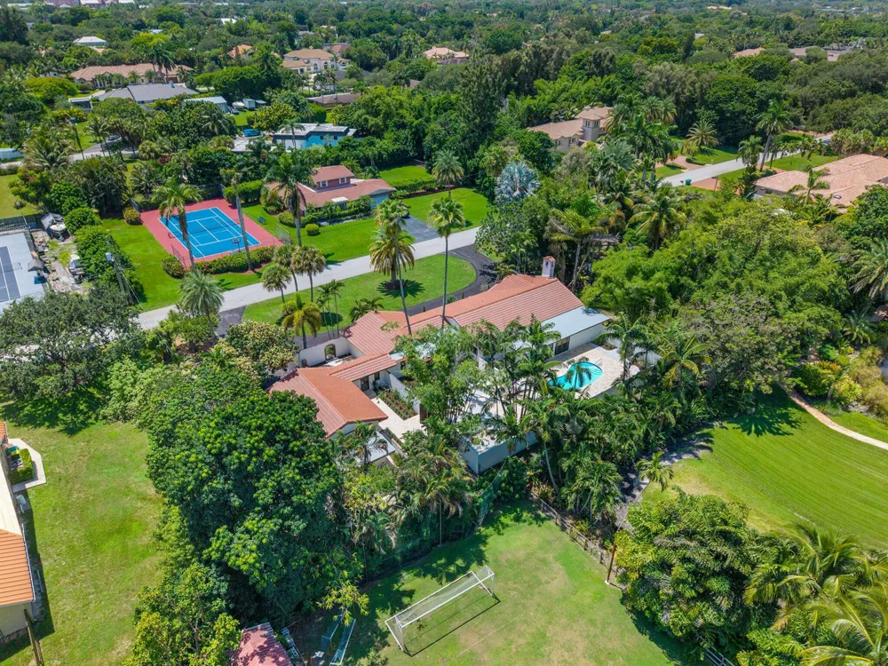 11851 NW 7TH STREET Plantation, FL 33325