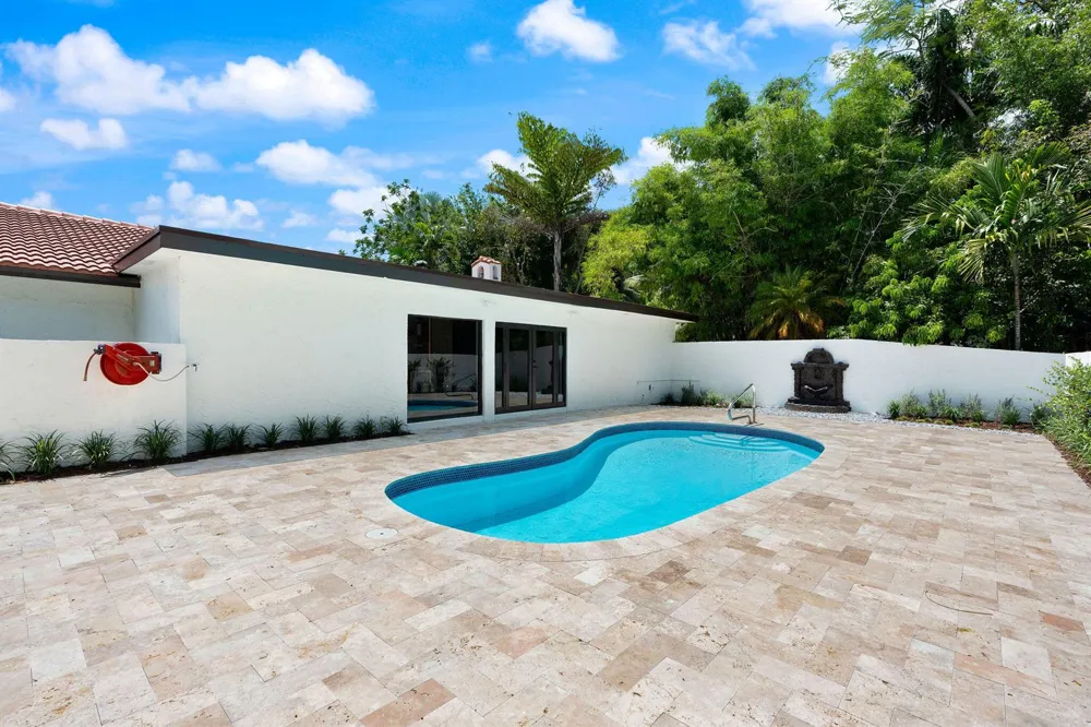 11851 NW 7TH STREET Plantation, FL 33325