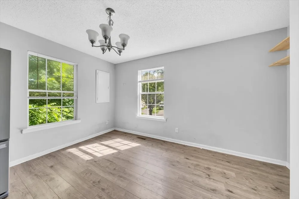 105 Lillian St McMinnville, TN 37110
