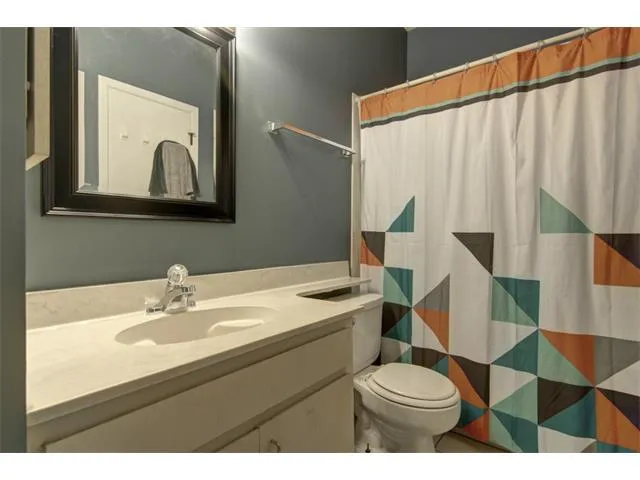106 E 30th Street #207 Austin, TX 78705