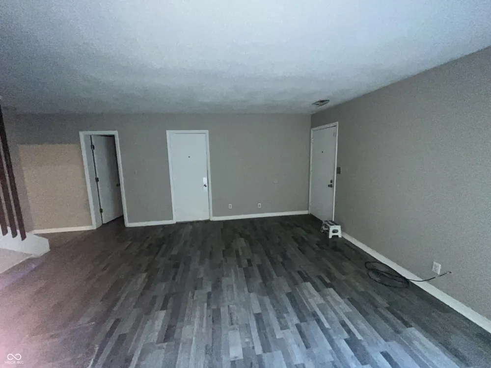 8363 Paso Del Norte Court Indianapolis, IN 46227