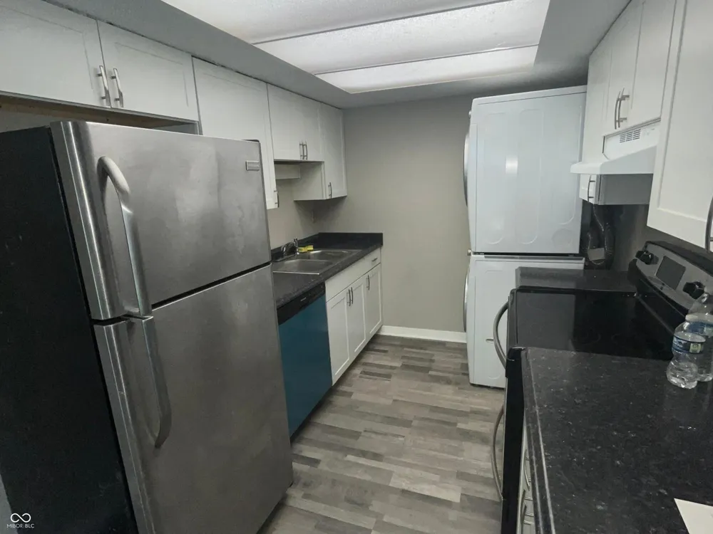 8363 Paso Del Norte Court Indianapolis, IN 46227