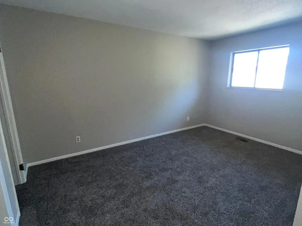 8363 Paso Del Norte Court Indianapolis, IN 46227