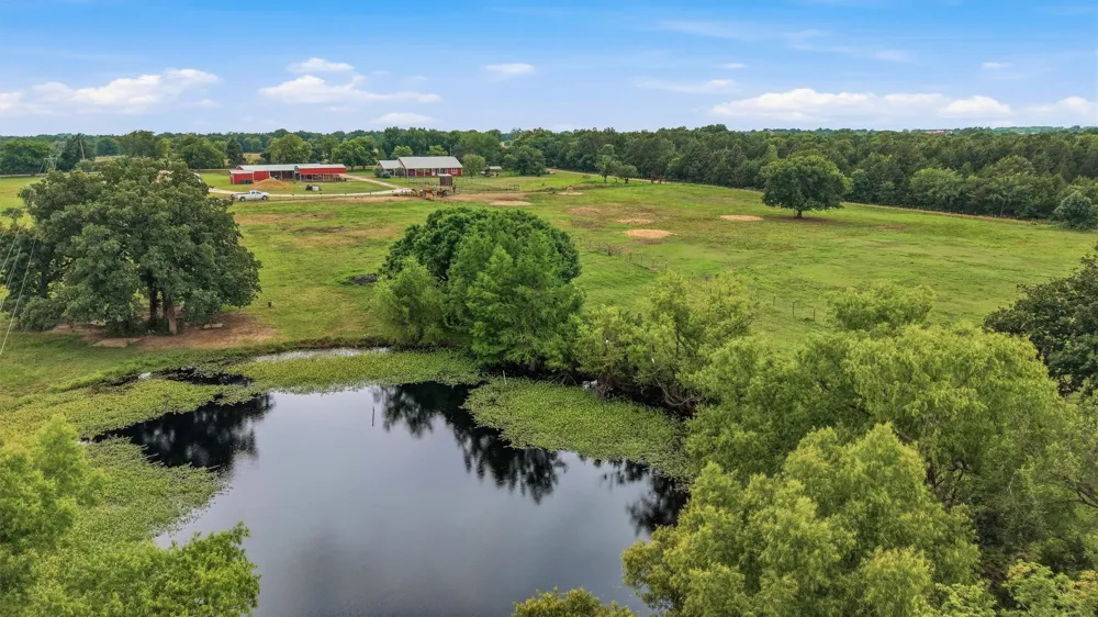 905 Crawford Road Sadler, TX 76264