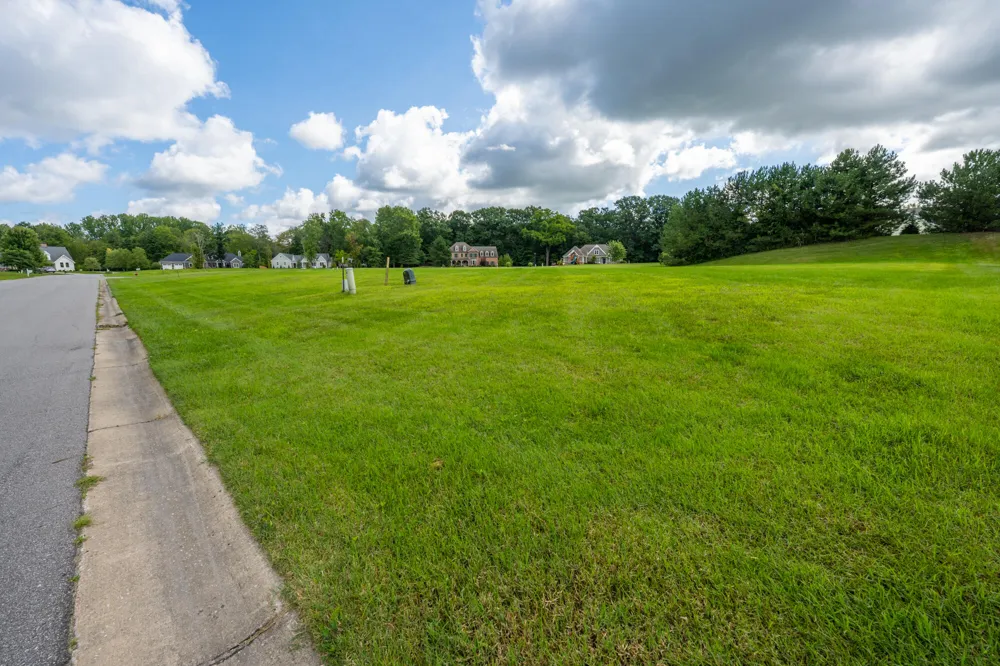 1 Dickinson Court St. Joseph, MI 49085