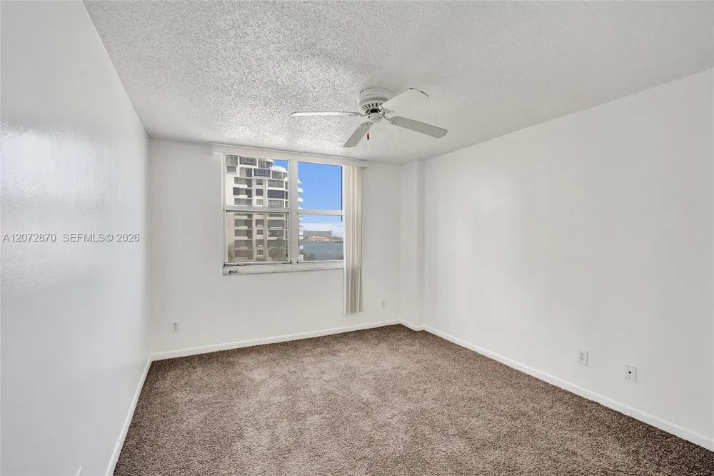 770 Claughton Island Dr #709 Miami, FL 33131