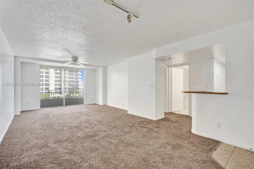 770 Claughton Island Dr #709 Miami, FL 33131