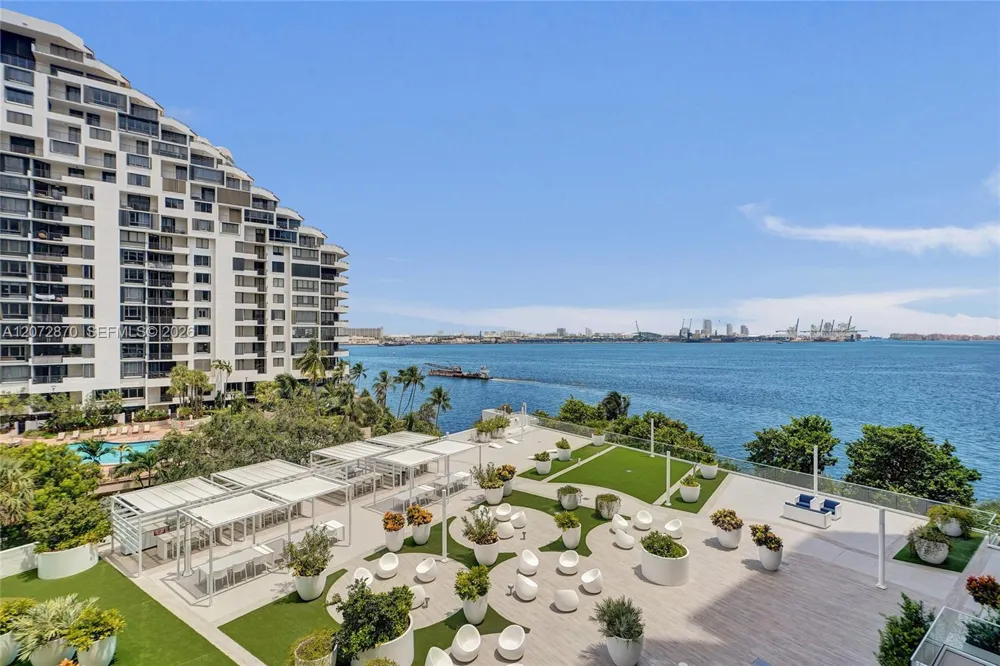 770 Claughton Island Dr #709 Miami, FL 33131