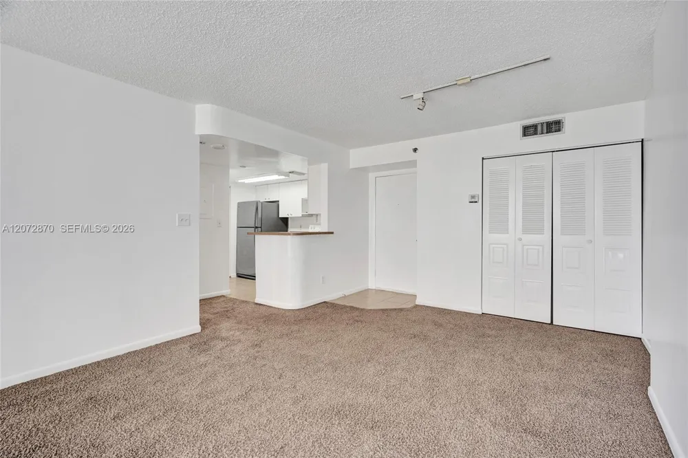 770 Claughton Island Dr #709 Miami, FL 33131