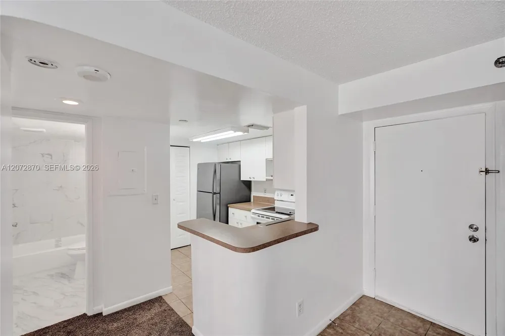 770 Claughton Island Dr #709 Miami, FL 33131
