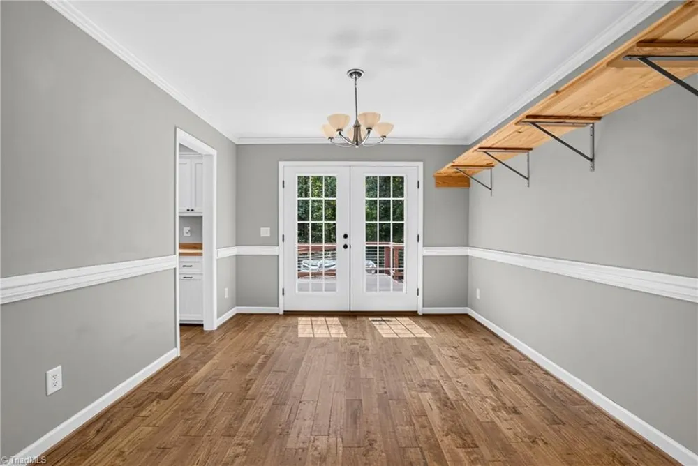7523 Kristen Drive Oak Ridge, NC 27310