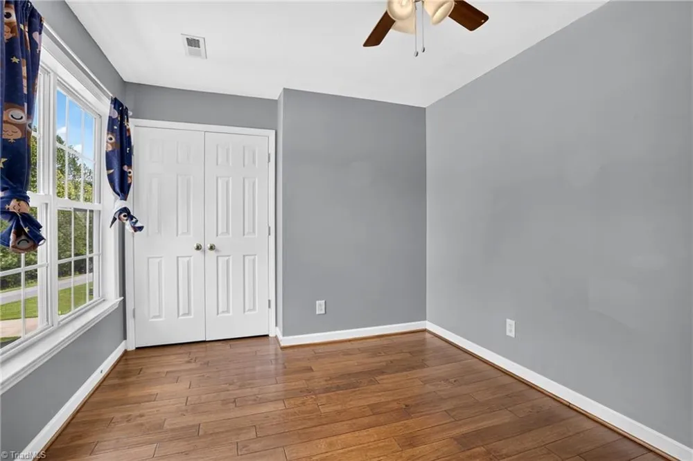 7523 Kristen Drive Oak Ridge, NC 27310