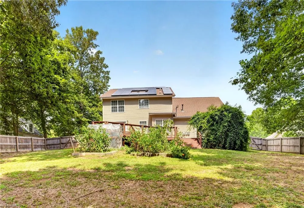 7523 Kristen Drive Oak Ridge, NC 27310