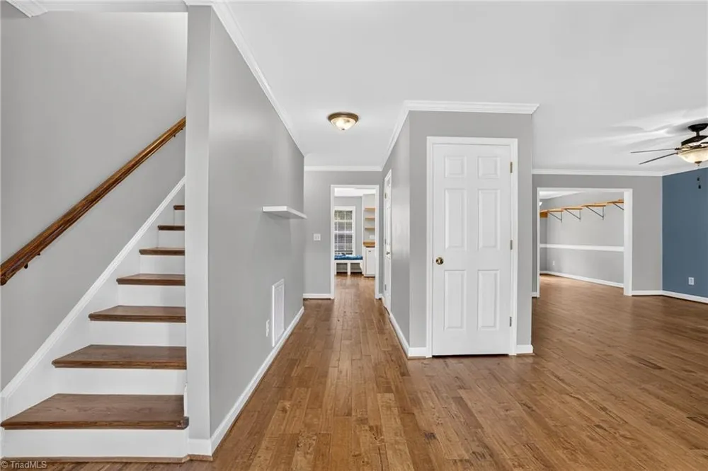 7523 Kristen Drive Oak Ridge, NC 27310