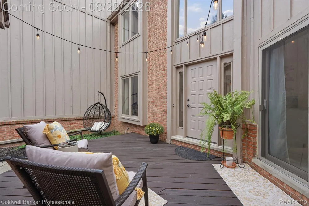 28625 Auburn Court Farmington Hills City, MI 48331