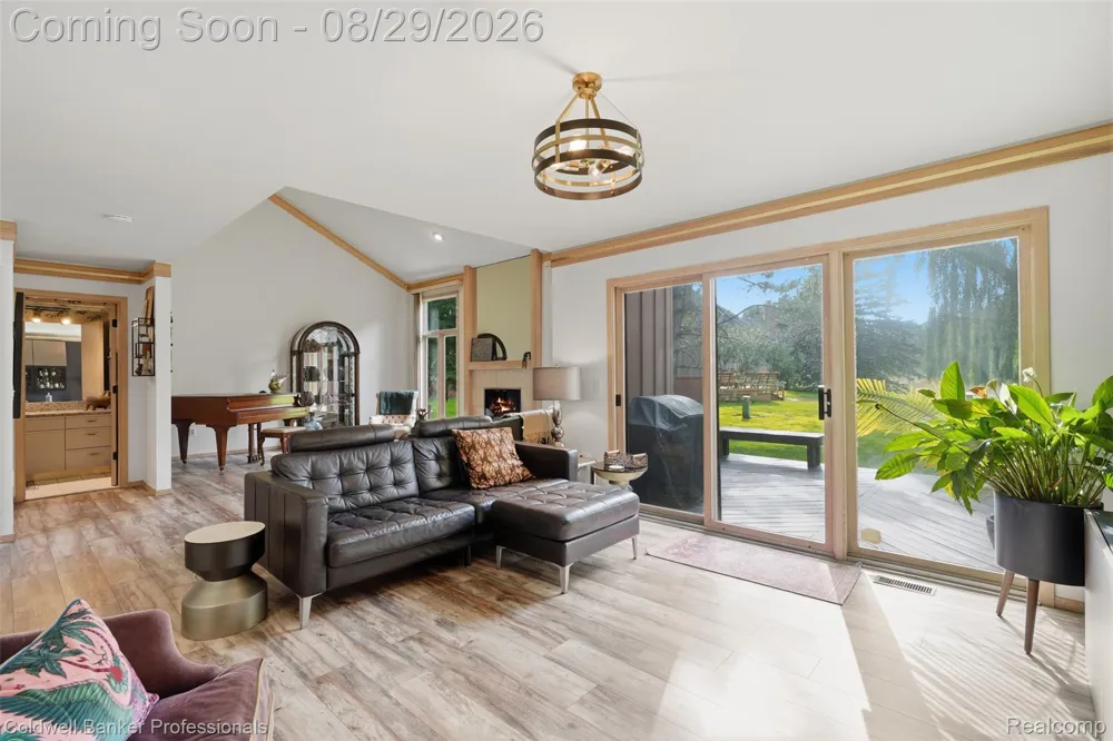 28625 Auburn Court Farmington Hills City, MI 48331