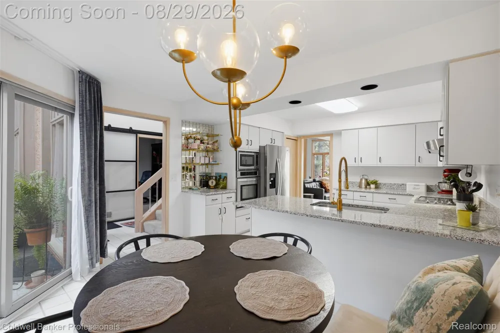 28625 Auburn Court Farmington Hills City, MI 48331