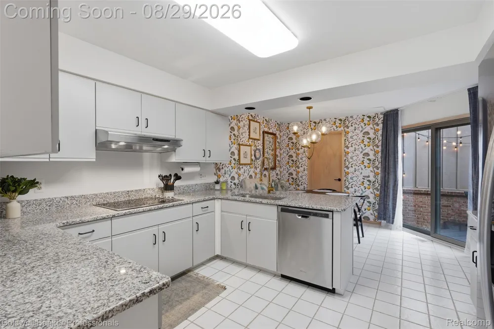 28625 Auburn Court Farmington Hills City, MI 48331
