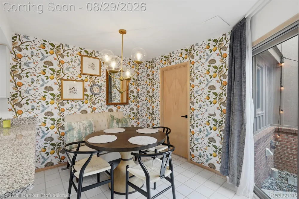 28625 Auburn Court Farmington Hills City, MI 48331