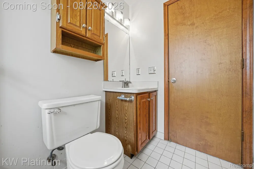46439 Greenbriar Drive Chesterfield Township, MI 48051