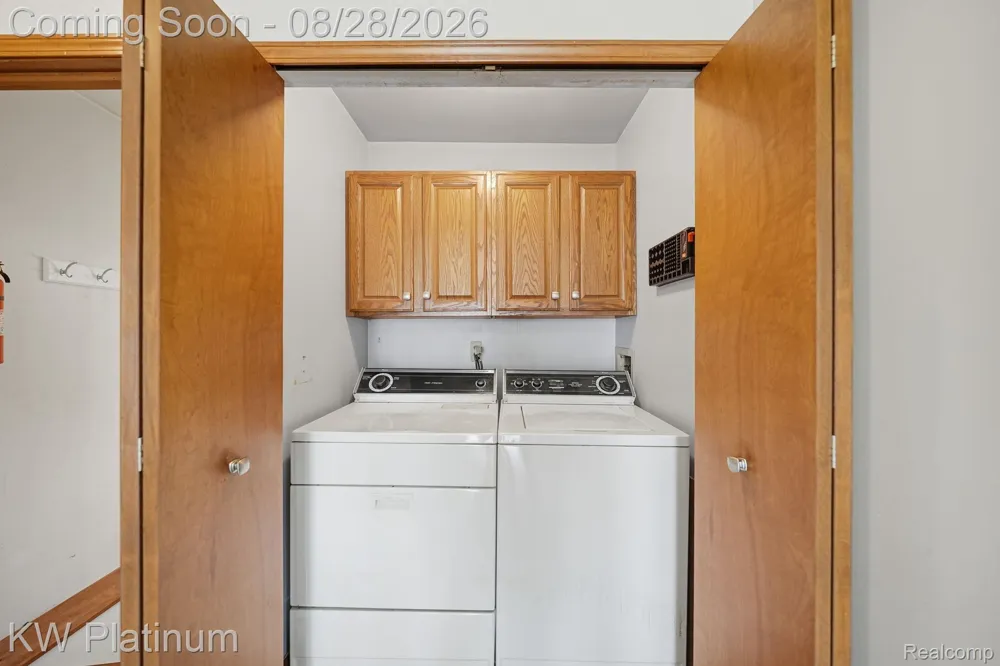 46439 Greenbriar Drive Chesterfield Township, MI 48051