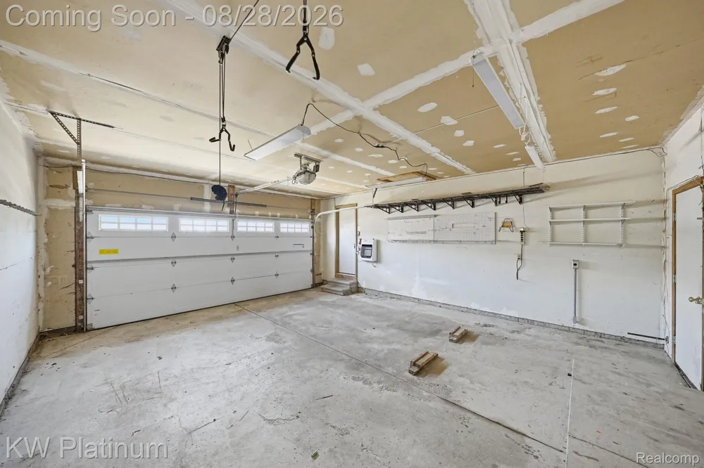 46439 Greenbriar Drive Chesterfield Township, MI 48051