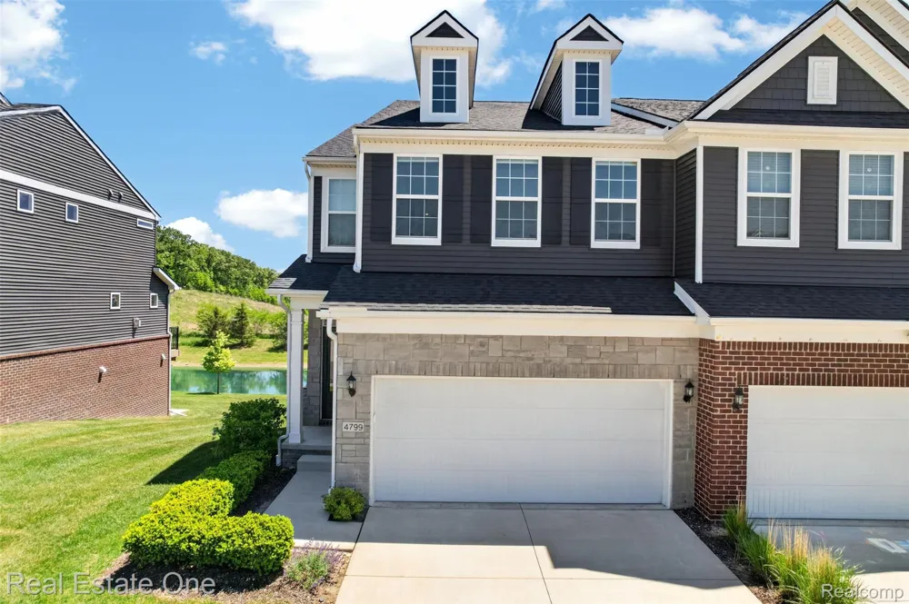 4799 Broomfield Way Orion Charter Township, MI 48359