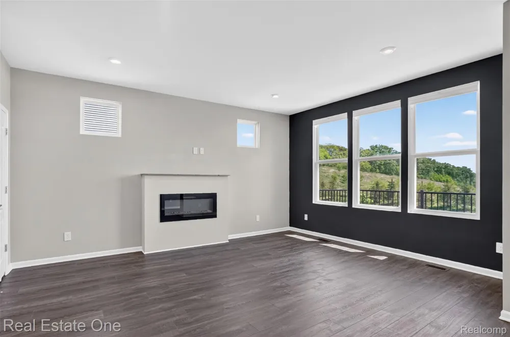 4799 Broomfield Way Orion Charter Township, MI 48359