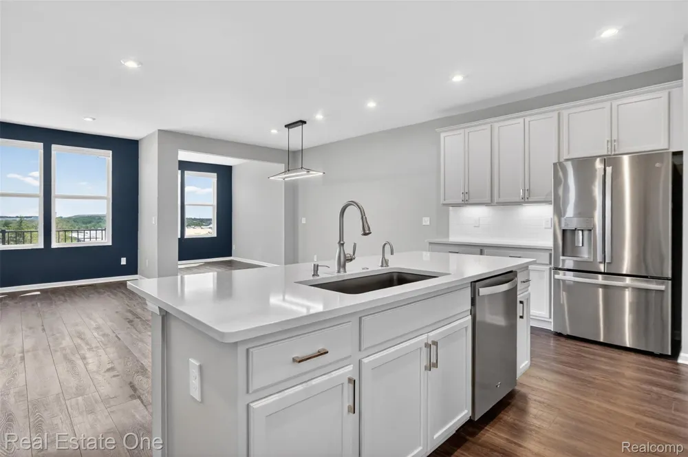 4799 Broomfield Way Orion Charter Township, MI 48359