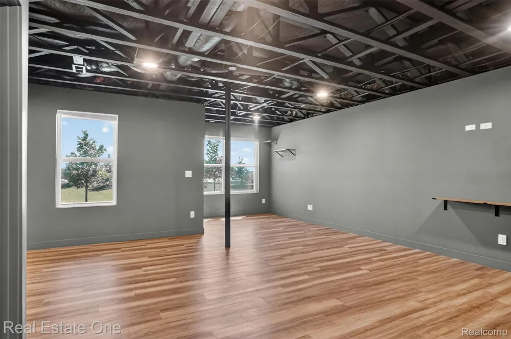 4799 Broomfield Way Orion Charter Township, MI 48359
