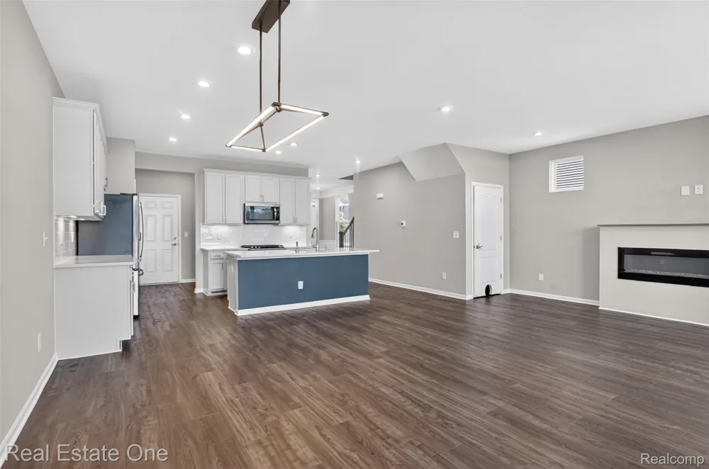 4799 Broomfield Way Orion Charter Township, MI 48359