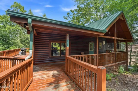 5304 Chickasaw Gap Way