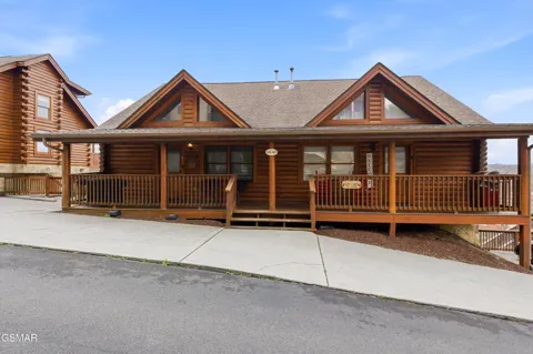 423 Big Bear Way