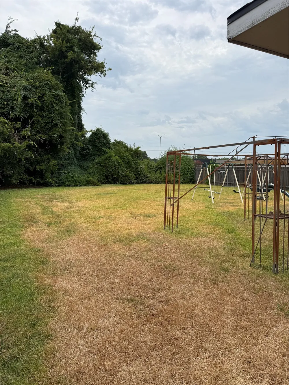 5704 Pampus Lane Bossier City, LA 71112