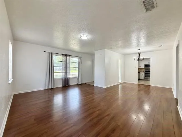 4690 Fieldwood Lane Beaumont, TX 77706