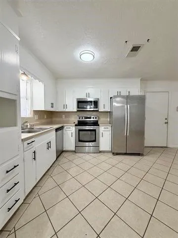 4690 Fieldwood Lane Beaumont, TX 77706