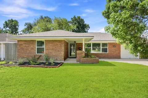 4429 Nina Lee Lane