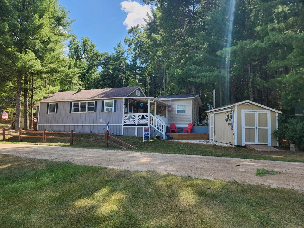 4376 S Nugent View Lane Baldwin, MI 49304