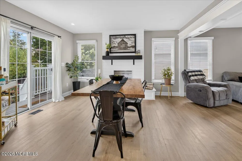 591 Pirate Lane Manahawkin, NJ 08050