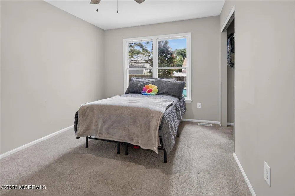 591 Pirate Lane Manahawkin, NJ 08050