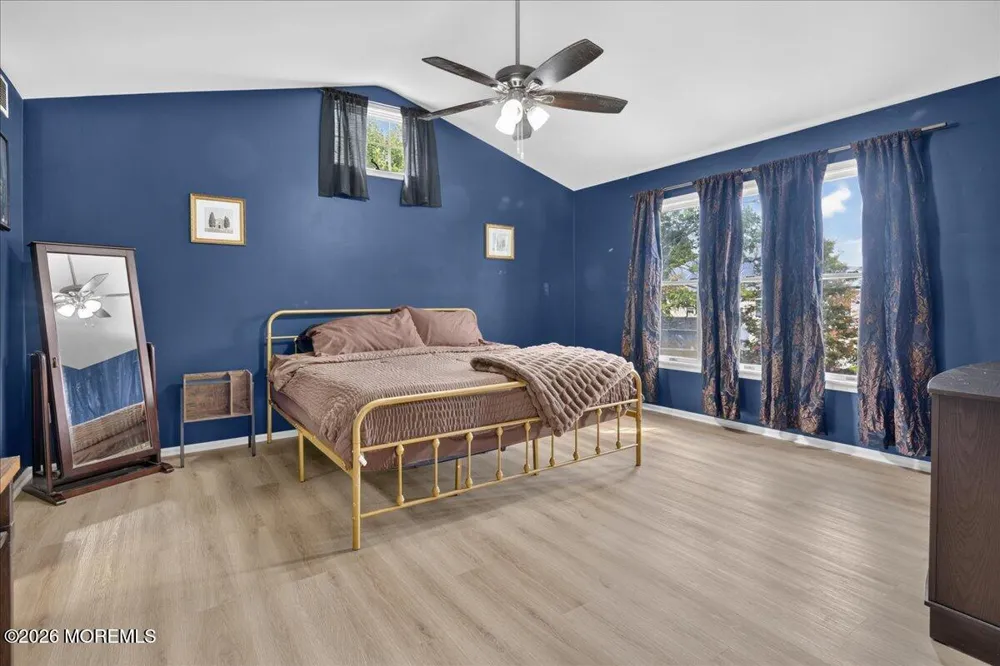 591 Pirate Lane Manahawkin, NJ 08050