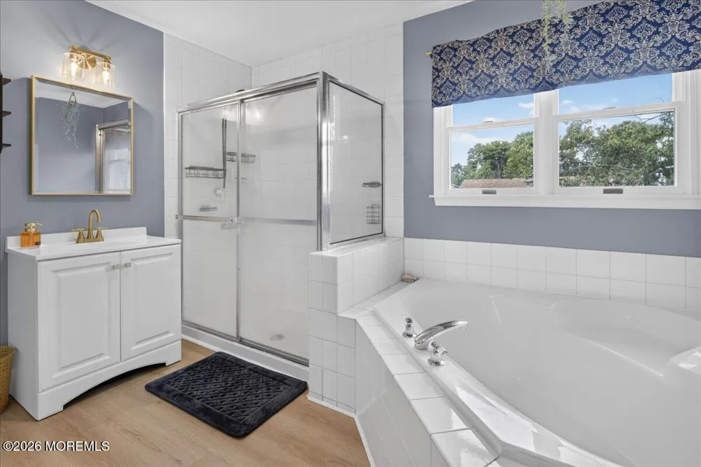 591 Pirate Lane Manahawkin, NJ 08050