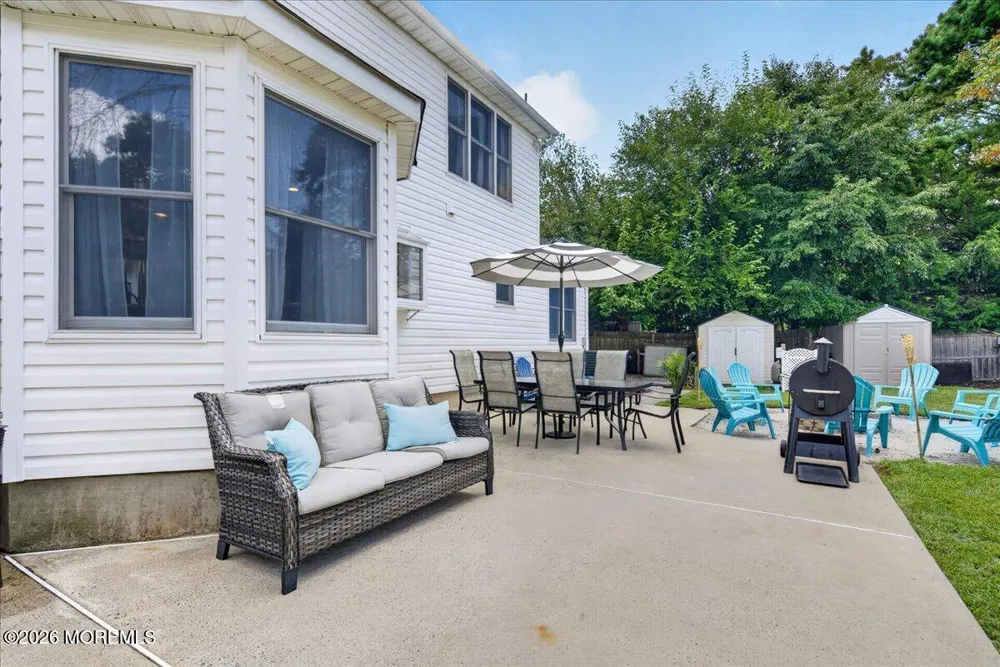 591 Pirate Lane Manahawkin, NJ 08050