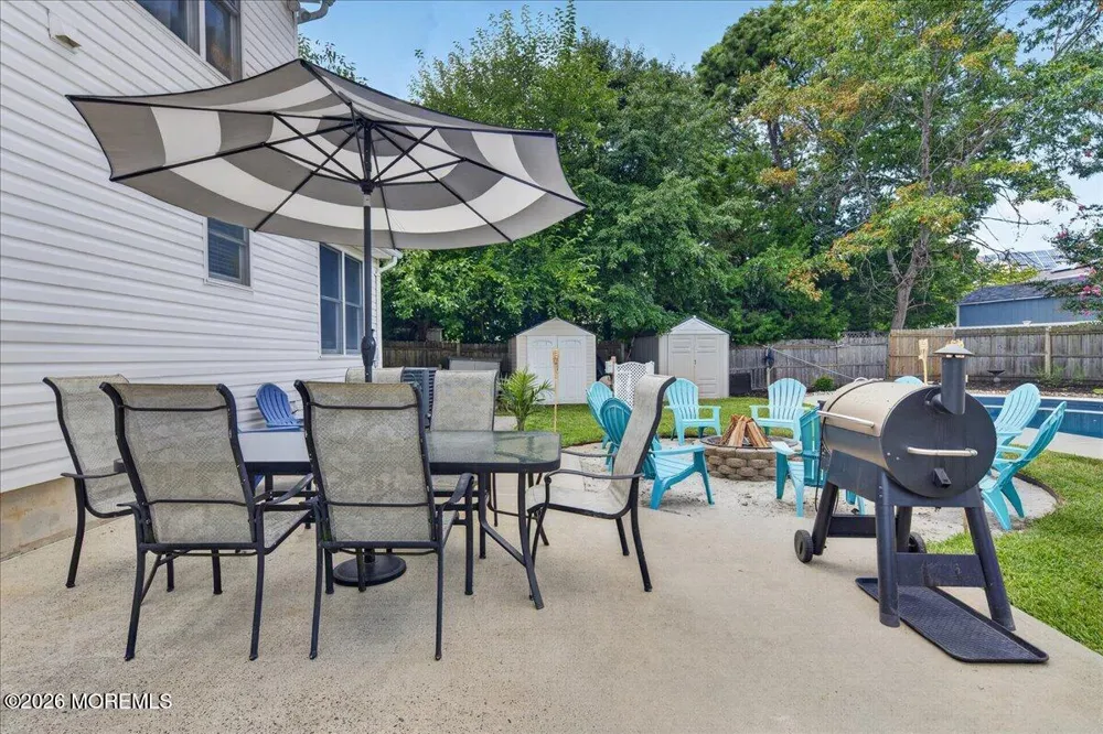 591 Pirate Lane Manahawkin, NJ 08050