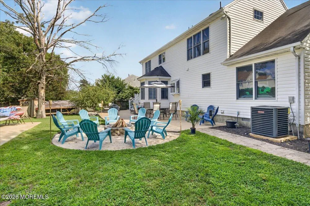 591 Pirate Lane Manahawkin, NJ 08050
