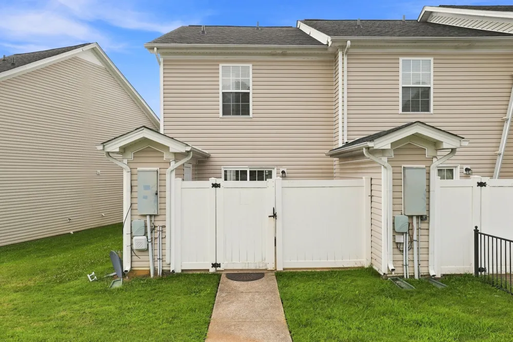 1515 Sprucedale Dr Antioch, TN 37013