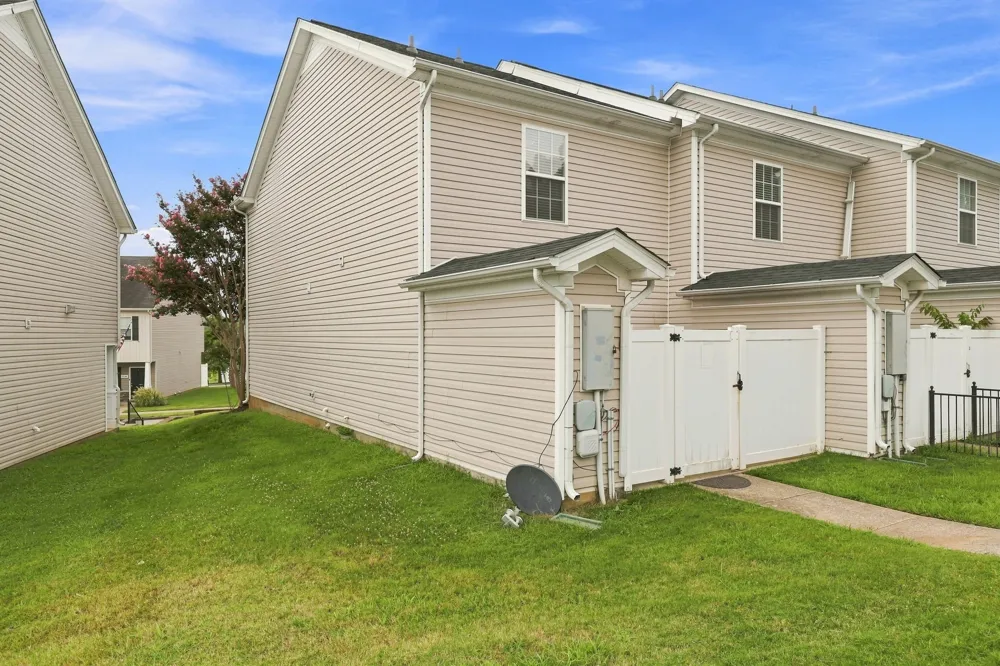 1515 Sprucedale Dr Antioch, TN 37013