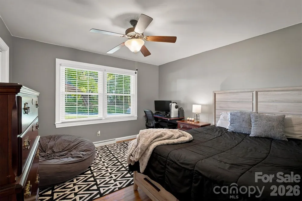 1009 Randolph Circle SE Lenoir, NC 28645