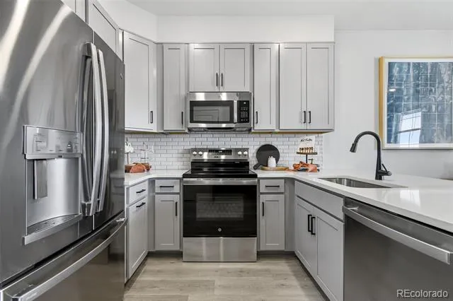 17205 W 91st Lane Arvada, CO 80007
